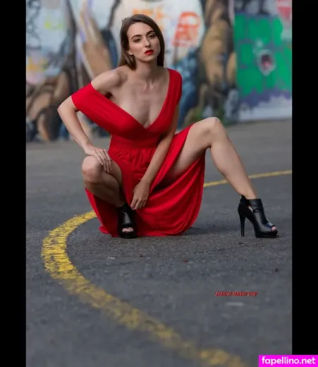 Larissa Schmiederer OnlyFans Thumbnail #IUJKSAfwJy
