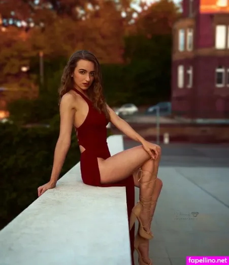 Larissa Schmiederer OnlyFans Thumbnail #QpWEarp1Oa