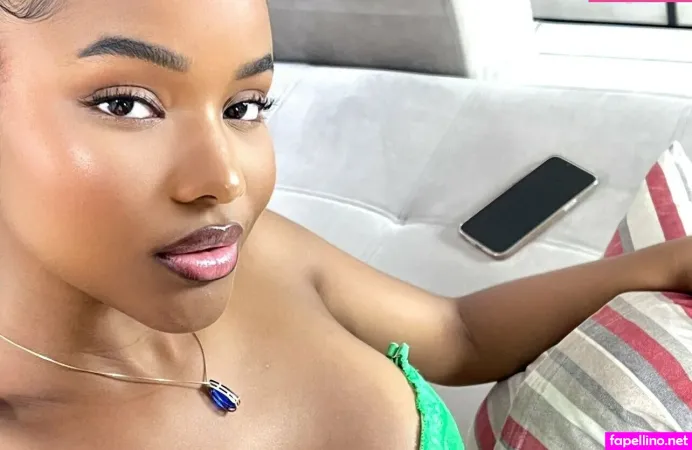 Larissa Siilva OnlyFans Thumbnail #apg7XzRNlb
