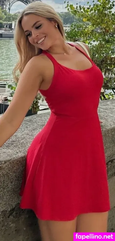 Larissa Sola OnlyFans Thumbnail #2U0OWwQV5M