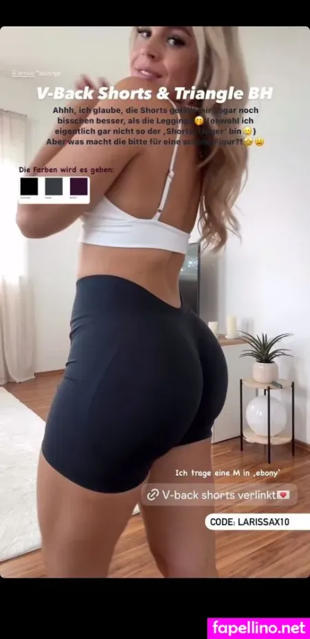 Larissa Sola OnlyFans Thumbnail #rarYe8Zg0G