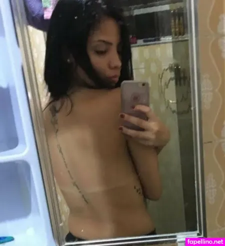 Larissa Souza OnlyFans Thumbnail #KpRIREBJHw