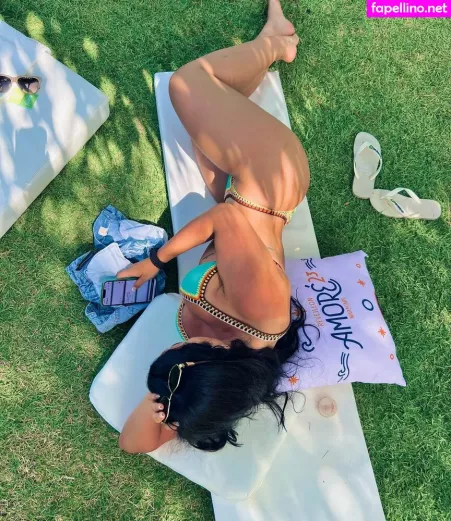 Larissa Tomasia OnlyFans Thumbnail #C2nBf2hoFQ