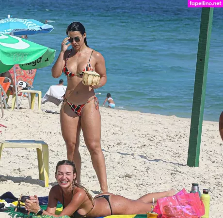 Larissa Tomasia OnlyFans Thumbnail #ousUormoqh