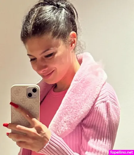 Larissa Ts OnlyFans Thumbnail #1RibVnHFlQ