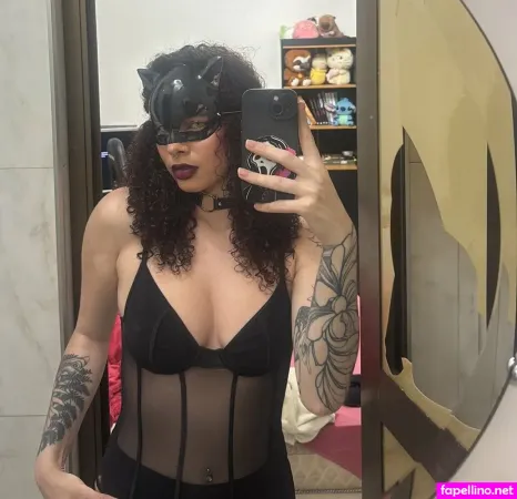 Larissa Xavier OnlyFans Thumbnail #E9XzHyqGO1