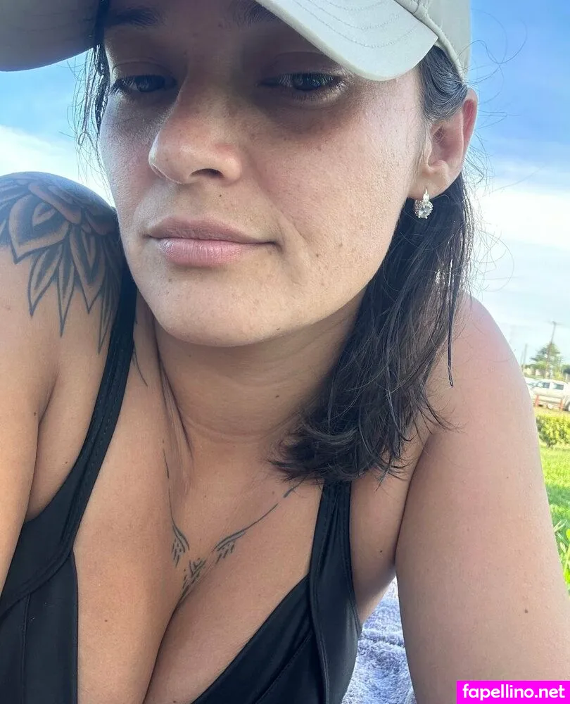 laribraga2, larissabraga92 Nude Leaked OnlyFans Photo #6YGeQxOld1