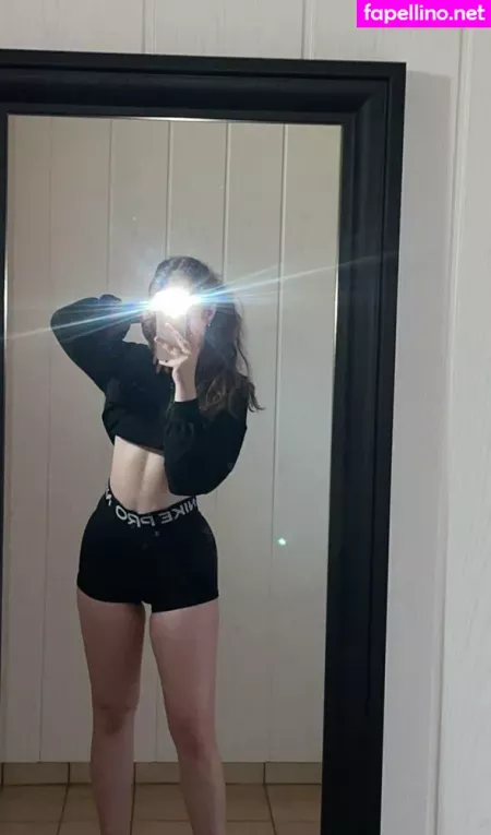 Larissaxadventures OnlyFans Thumbnail #3RhY4AXTLX