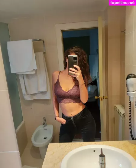 Laritaisback OnlyFans Thumbnail #KyJMEWXktj