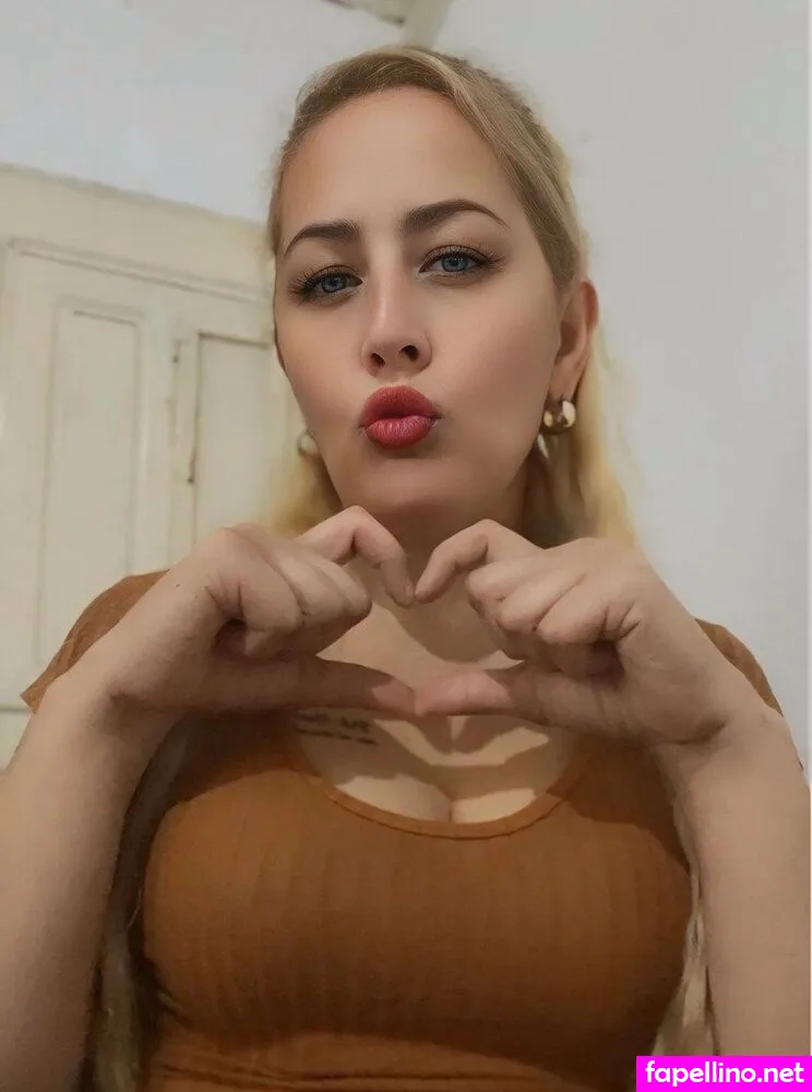 larisafoxlatina, larrisa_fox Nude Leaked OnlyFans Photo #6AAHZN1zUM