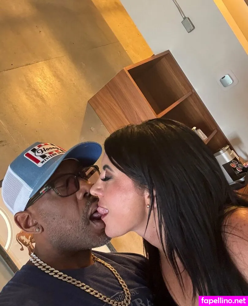 evecuckoldress, larrysugar3000 Nude Leaked OnlyFans Photo #OSeV5933Wx