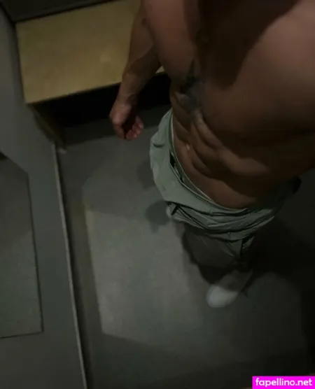 Larsnoah OnlyFans Thumbnail #VZazbqaTUV