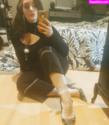 Lartdanstoutessesformes OnlyFans Thumbnail #7zF1X1C6tB