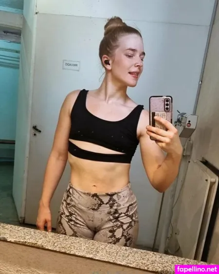 Larusa66 OnlyFans Thumbnail #d1w0C2nOe3