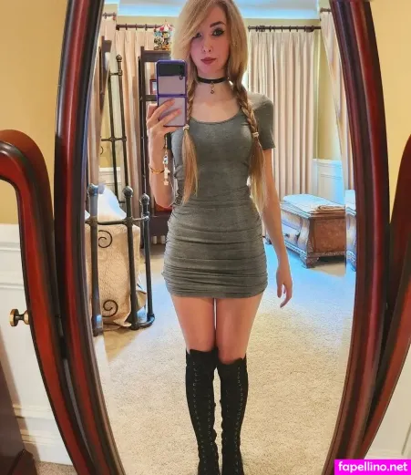 Larxa 2 OnlyFans Thumbnail #f0XCU2HER4