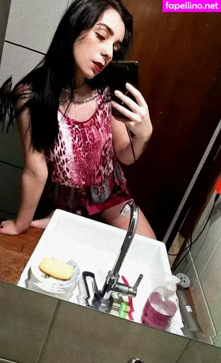 Laryfree OnlyFans Thumbnail #J7saPnPXgz