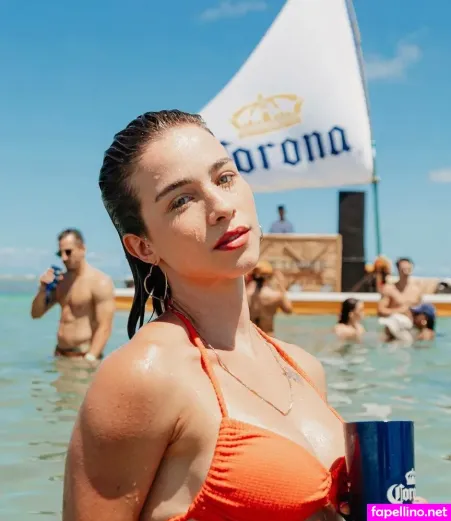 Laryssa Ayres OnlyFans Thumbnail #thwxziD5Zz