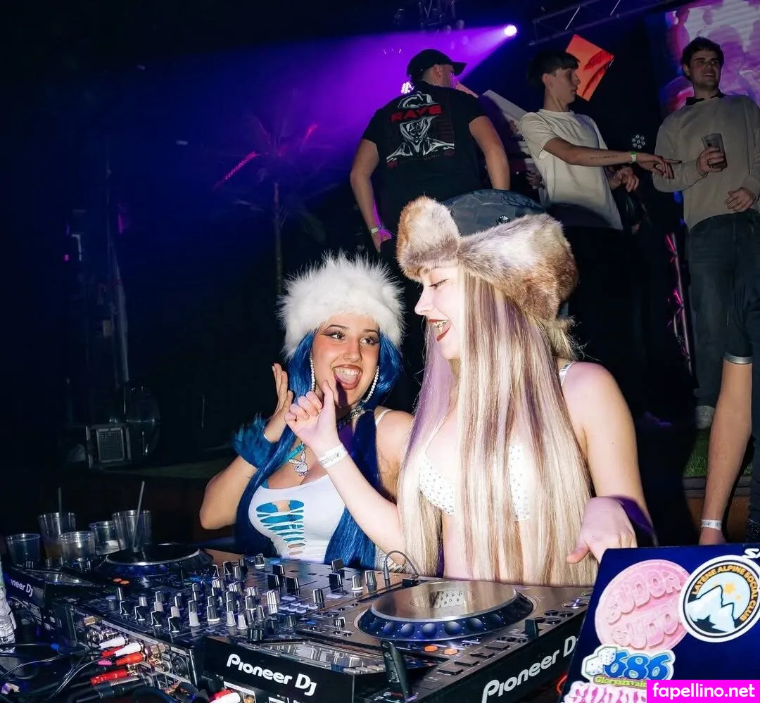 lasverdunch Nude Leaked OnlyFans Photo #4PEaWXr3z7