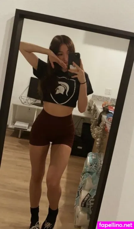 Laselyii OnlyFans Thumbnail #QrHV7qWQGi