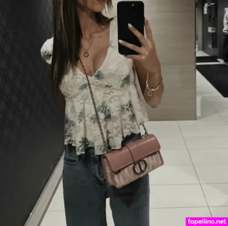 Laselyii OnlyFans Thumbnail #UwFPP0ksuA