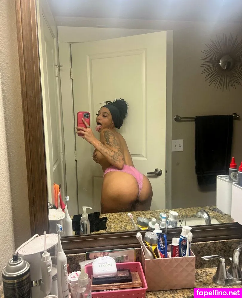 lashaelynnn7, virgoatbratt Nude Leaked OnlyFans Photo #IHEHclkP52