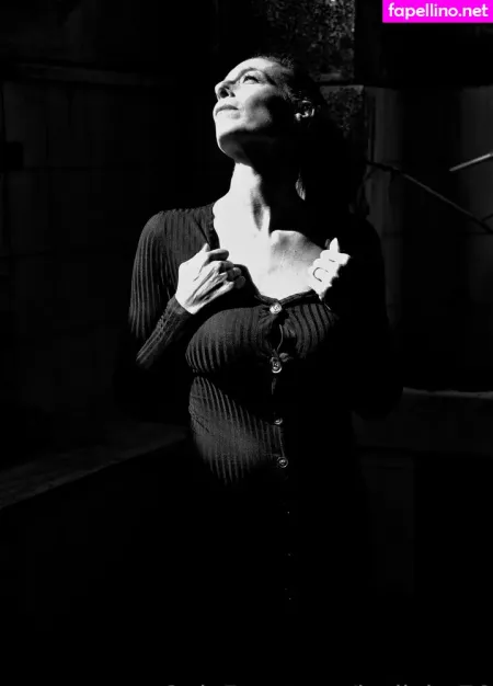 Lasilvia 76 OnlyFans Thumbnail #B4FZvPecOw