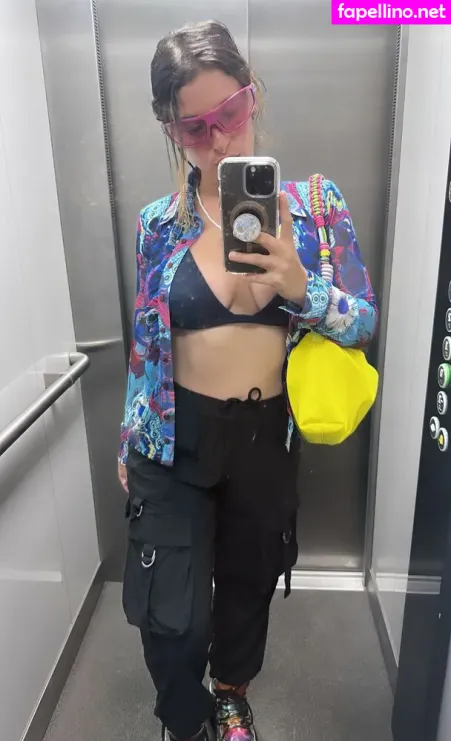 Lasirena69 1 OnlyFans Thumbnail #2LNucec1VY