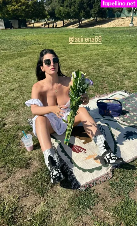 Lasirena69 1 OnlyFans Thumbnail #9zIHt0189M