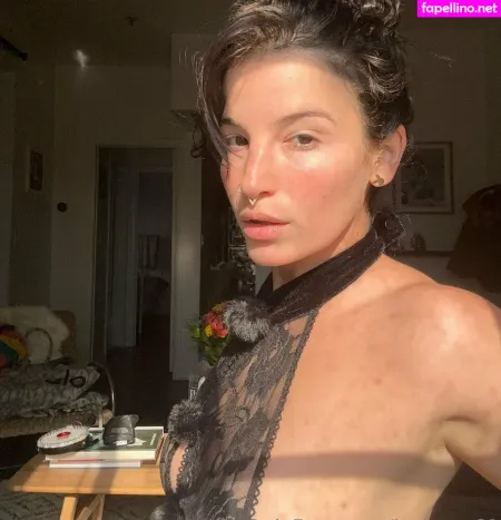 Lasirena69 1 OnlyFans Thumbnail #EtE3ai0pzv