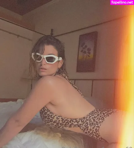 Lasirena69 1 OnlyFans Thumbnail #Nb7urC71TX