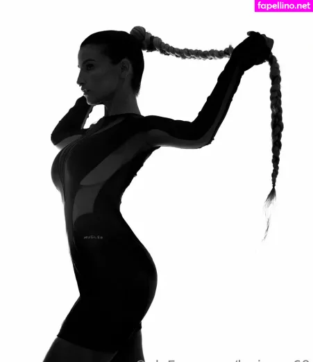 Lasirena69 1 OnlyFans Thumbnail #a75UKBepwR