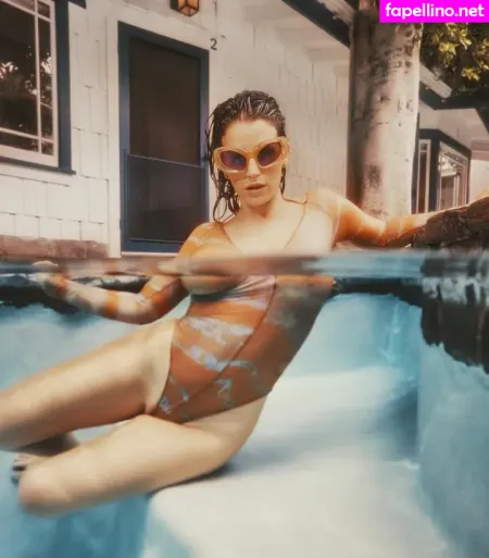 Lasirena69 1 OnlyFans Thumbnail #dBEi4mZdga