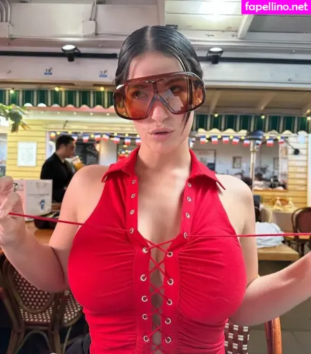 Lasirena69 1 OnlyFans Thumbnail #zy4rNANFP3