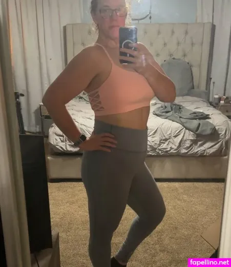 Lassie Canon OnlyFans Thumbnail #GouHWSftSx