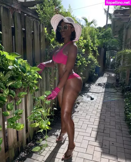 Lastarya OnlyFans Thumbnail #0VIN7sqOci