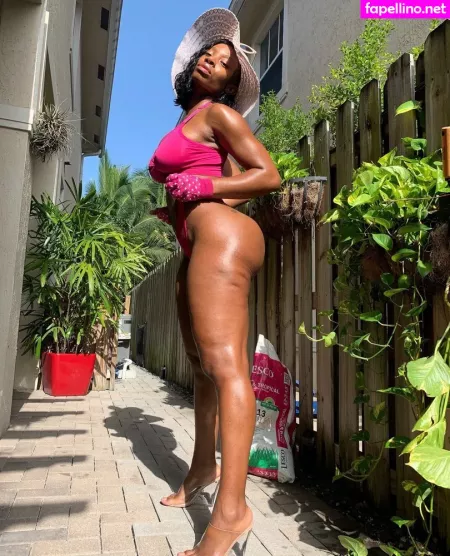 Lastarya OnlyFans Thumbnail #c5Huh76ixU