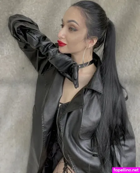 Lastchenya OnlyFans Thumbnail #FJOyLPj4kb