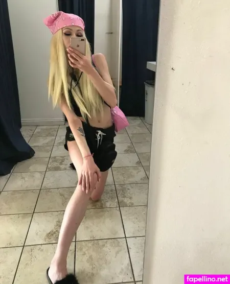 Lastrawberryblonde OnlyFans Thumbnail #CojTUV5nk5