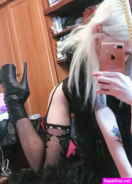 Lastrawberryblonde OnlyFans Thumbnail #NKEDcCqkzX