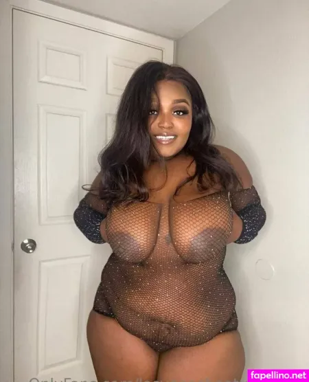 Lasvegasbootyqueen2 OnlyFans Thumbnail #dPTUOPkKNO