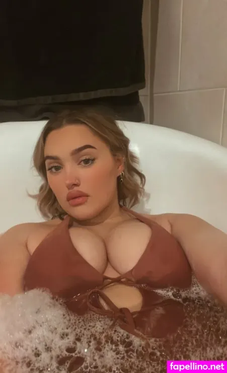 Latenightsiren OnlyFans Thumbnail #jEOtz33u3L