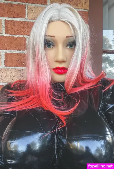 Latex Alina OnlyFans Thumbnail #7Xjf9Q6NQP