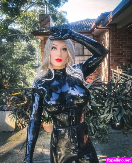 Latex Alina OnlyFans Thumbnail #GOEHUoj6QF