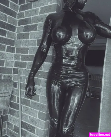 Latex Alina OnlyFans Thumbnail #YjWMYSUT5D