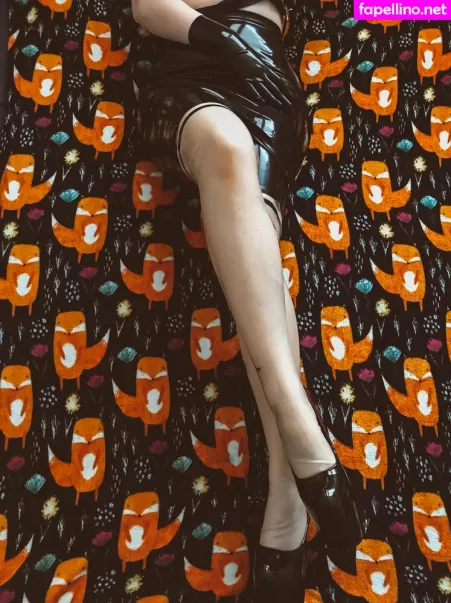 Latex Fox OnlyFans Thumbnail #49oX9rkNJI