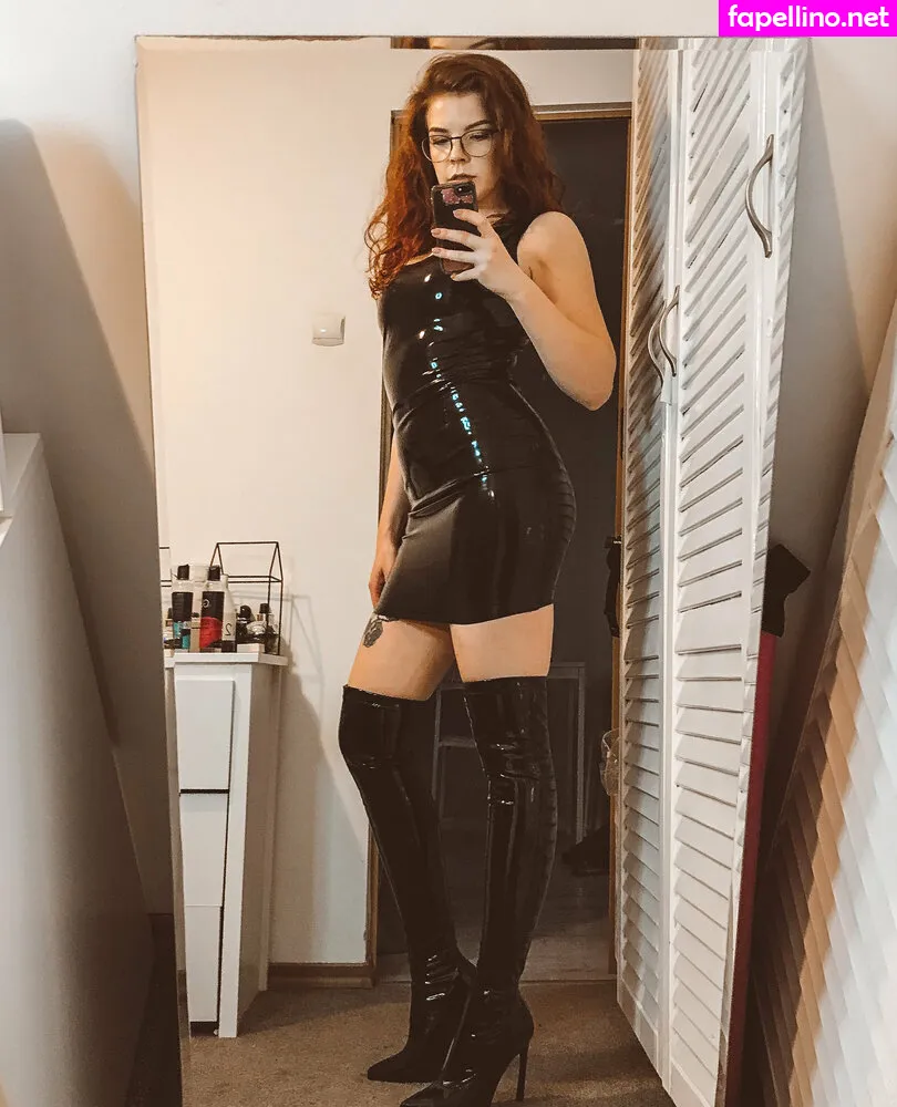 LatexFox, Latex_Fox, latex_fox__ Nude Leaked OnlyFans Photo #IJZY2FYMST