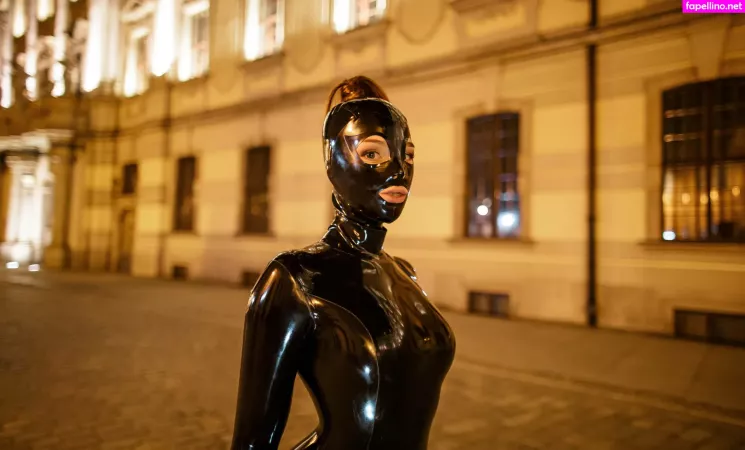 Latex Fox OnlyFans Thumbnail #VfDwjidQys