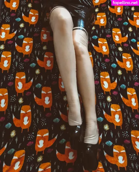 Latex Fox OnlyFans Thumbnail #c9n9X3PW1N