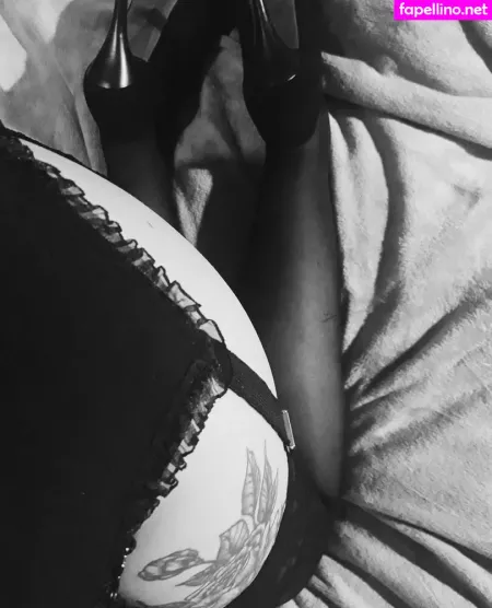 Latex Fox OnlyFans Thumbnail #k5U84XnXDx