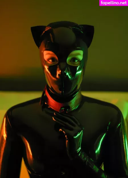Latex Fox OnlyFans Thumbnail #q7nAZDlzaJ